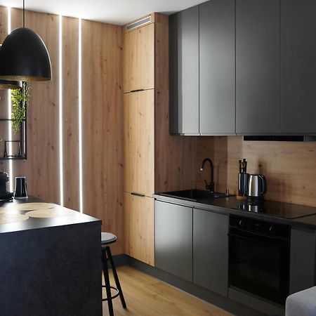 Apartamenty METRO TARGÓWEK 27 Varsovia Exterior foto